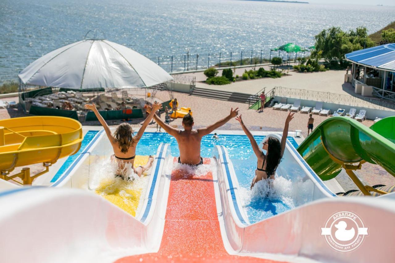 Sportium Hotel Ochakiv Esterno foto